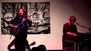 Allie Moss - Passerby feat David Ford.mov