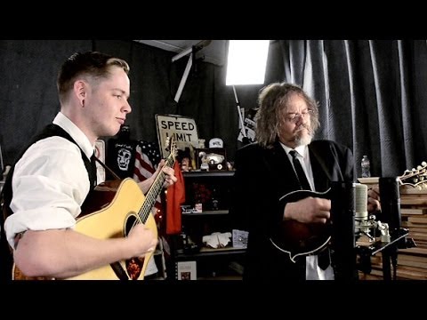 Billy Strings and Don Julin - 'Fiddle Tune X' ::: Second Story Garage