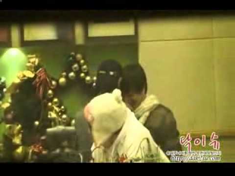 [fancam] 080102 Kiss The Radio - KyuTeuk