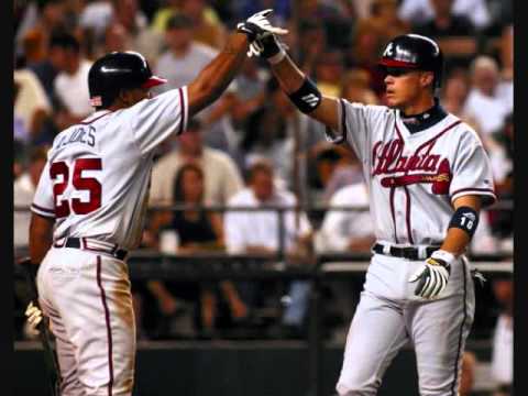 Chipper Jones Load Up The Bases