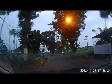 AVOID TOLL WAY FROM BATU CITY TO SURABAYA - AMAZING VIEW - 2022 1123 172445 334