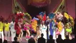 Rita Moreno treated to Carnival at Lincoln Theatre by Zeh Zeh Brazil Dance Troupe.