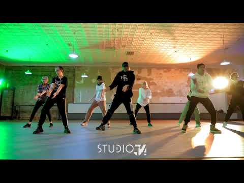Hip Hop with Ryan Roberts - Beginner
