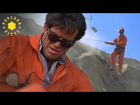 Pierce Brosnan's Robot Accident | Dante's Peak