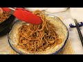 DAS EINFACHSTE UND BESSERE ALS ZUM MITNEHMEN Lo Mein Nudelrezept