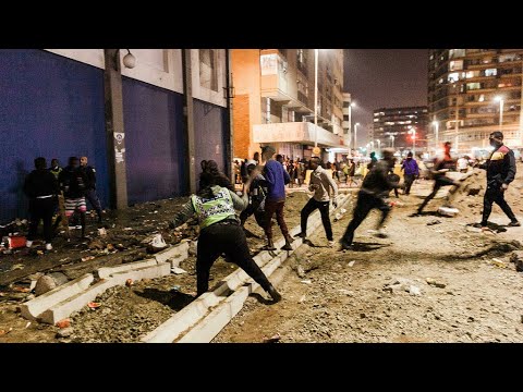South Africa deploys troops as unrest spirals after Zuma jailing • FRANCE 24 English