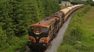 preview picture of video '171 + 152 & MK3s on IRRS railtour near Borris-in-Ossary on 27-June-2009.'