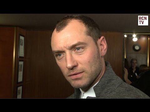 Jude Law Interview - Sherlock Holmes 3 - Dom Hemingway Premiere