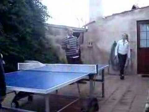 Kathrin, Lothar, Silvia and Pati play table tennis