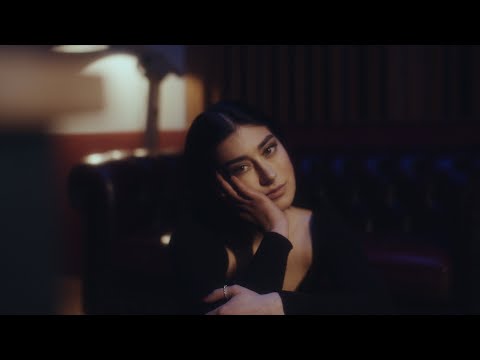 ELIF - DU LIEBST NUR DICH SELBST (Official Video)