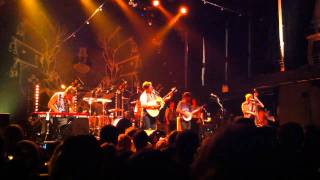 Mumford &amp; Sons - Broken Crown (Live)