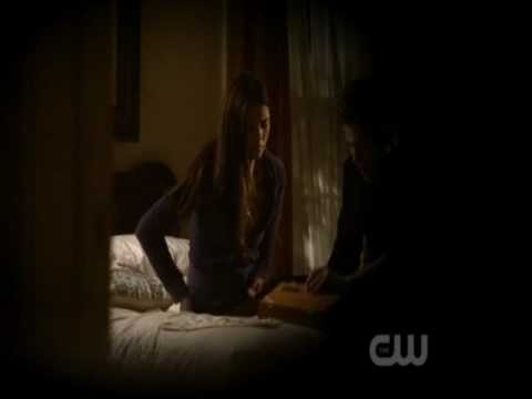The Vampire Diaries 1x12 - Stefan & Elena scenes Part 1.