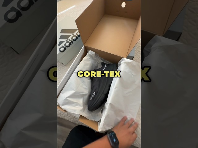 Vídeo relacionado con Hoka Clifton 9 GTX Zapatillas de correr para hombre, Gris y verde., 44 2/3 EU