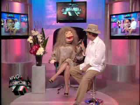 SuperXclusivo 2/18/10 - Velorio de Francisco Rosa 1/2