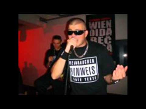 Juice ft Vuya Momci Mnogo Lete