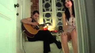 Nico Vega - Wooden Dolls - Bathroom Acoustic