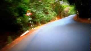 preview picture of video 'Mahabaleshwar Downhill 45kms of pure downhill bliss.'