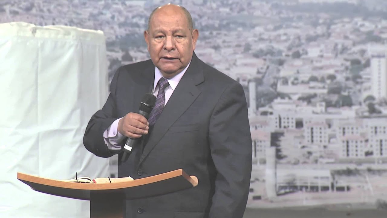 Pr. Alejandro Bullón - Domingo