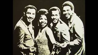 Glady&#39;s Knight &amp; The Pips Giving Up