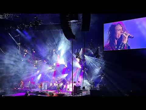 Hollywood Vampires - You Can't Put Your Arms Around a Memory