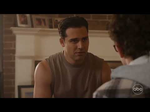 9-1-1 8x12 Eddie & Chris