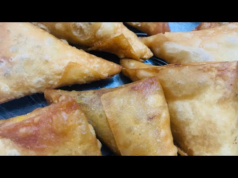 Chicken vegetable samosa recipe/ Crispy chicken veg samosa Ramadan special recipe