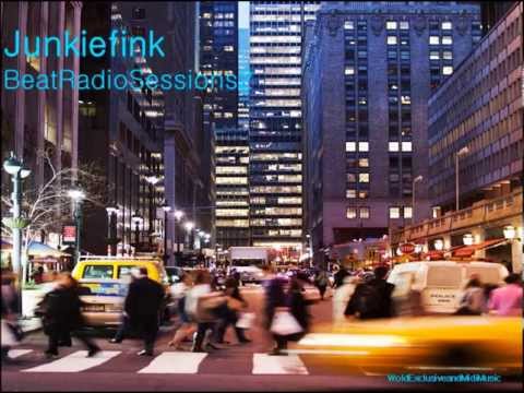 Mixed by Junkiefink - Beat Radio Session (Techno Defected 002)
