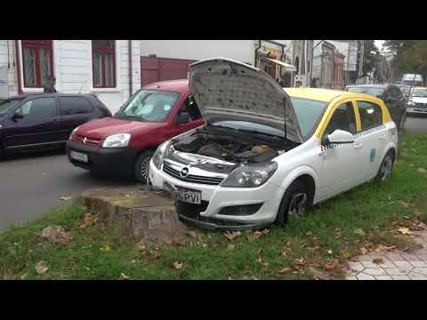 ȘTIRE ETV/ 25.10.2017 - TAXI IMPLICAT ÎN ACCIDENT