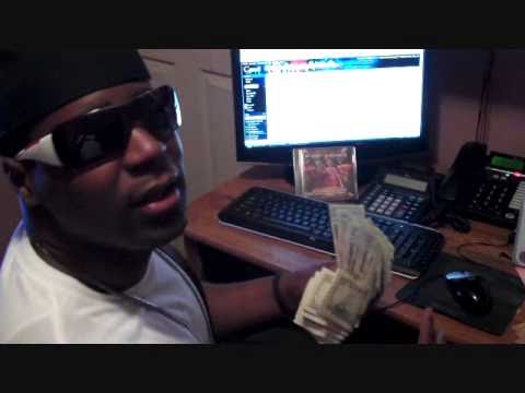 The Global Zoe "Phatboi" Shows Off Cash From Haitian-American & Shows