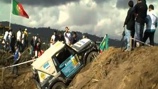 preview picture of video 'trofeo iberico trial 4x4 paredes 2013 subida tierra arviza'