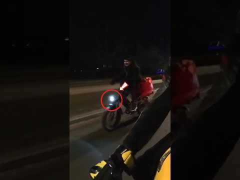 A wy zobaczylibyście go? 🤣 Dla mnie nie widoczny #moto #short #shorts  #vibe #spotkanie