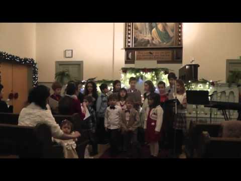 Marti 24 Decembrie 2013  - Ajunul Craciunului - Programul Copiilor