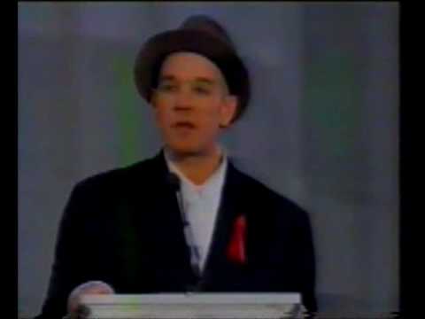 R.E.M. 1993-01-17 - MTV News, MTV, UK (Story with excerpts of Michael Stipe’s speech in Washington)