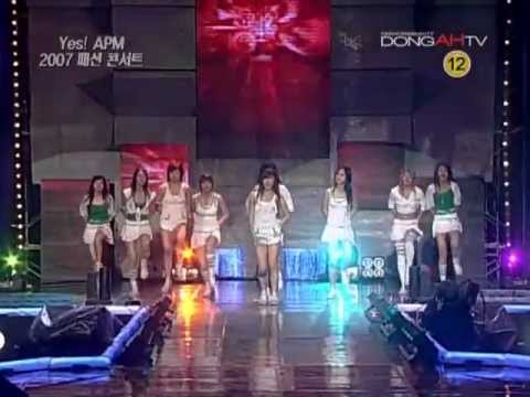 Taeyeon gets sick but during the per she still tries to bear