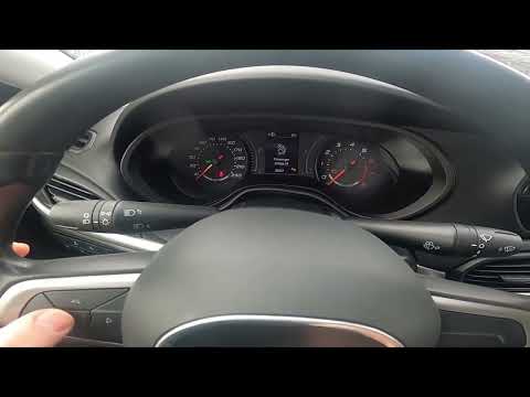 Fiat Tipo II – Beifahrer-Airbag ein-/ausschalten über Tacho-Display (2015–heute)