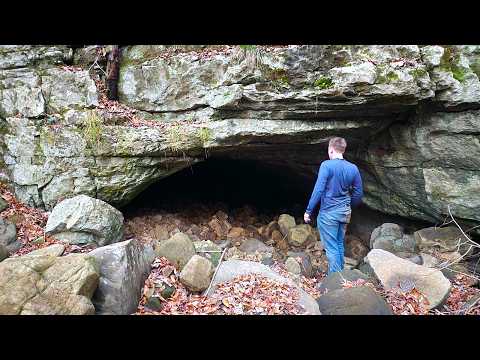 Homeowner Lives On Top Of A Massive Crystal Cave