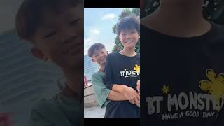 Download lagu [BL]🙈cuties😍🍓Gay couple || BL couple #bl #couple #kiss #tiktok #love #boyslove #shorts mp3