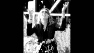 Akwili Danse avec les loops