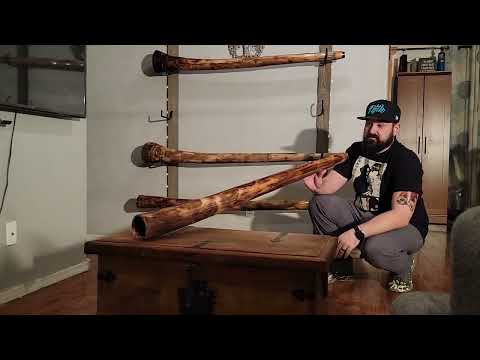 Brad demos Endless Breath agave didgeridoo in D