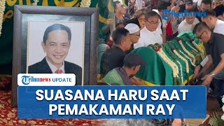 Prosesi Pemakaman Ray Sahetapy di TPU Tanah Kusir, Diantarkan 3 Anak ke Peristirahatan Terakhir