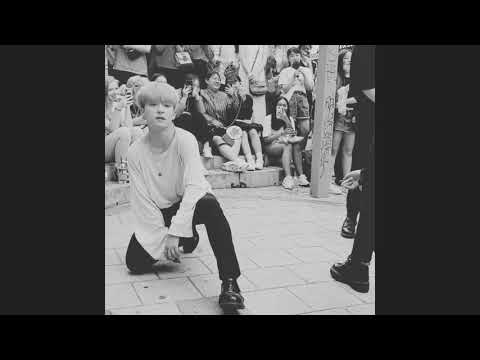 Taeyeong - Cam Focus - Black and White