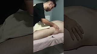 Download lagu TURKISH STYLE ASHIATSU MASSAGE FOR BACK #satisfying #relaxing #asmr #shorts #massage mp3
