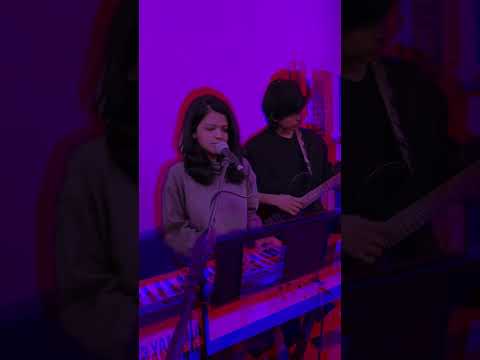 Michelle Raw - Atten...