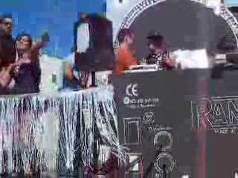 House Turntable float @ Loveparade (Lovefest) 2007