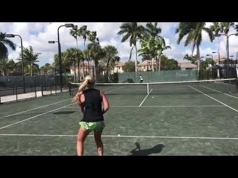 Peyton Stearns groundstrokes