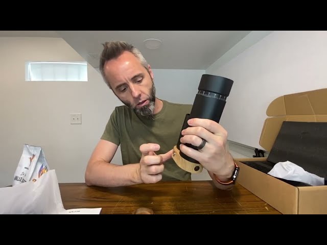 Best Coffee Grinder for Home Use - product in use