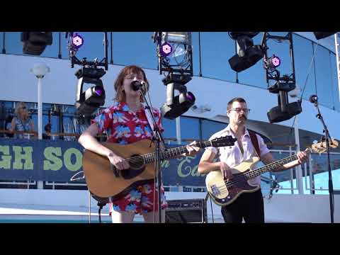 MAH00793 - Molly Tuttle: "Up on Cripple Creek" (2/4/2020, Pool Deck stage, Cayamo music cruise)