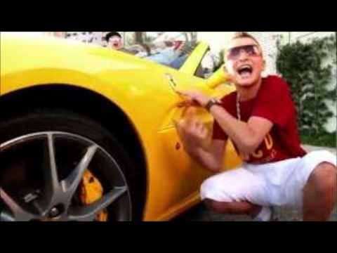 Mc Gui e Mc Nego Blue - Éla Qué a Minha Ferrari