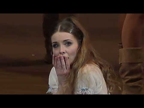 Evgenia Obraztsova (Bolshoi Ballet) as Giselle - Mad scene