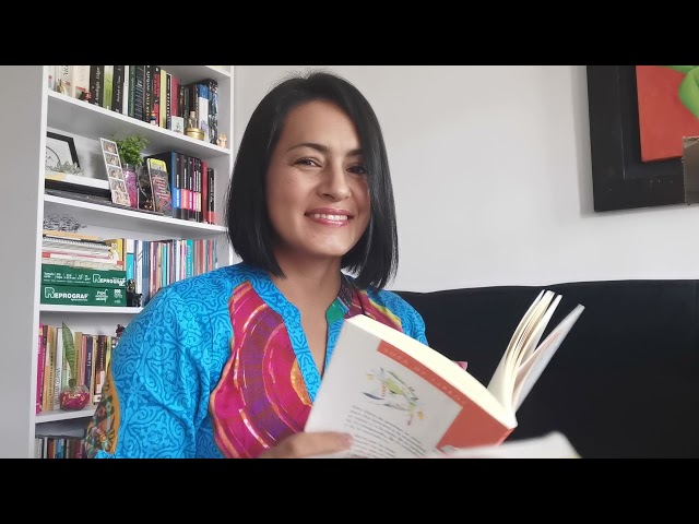 Vídeo relacionado con La luna lleva un silencio: 101 (LITERATURA INFANTIL - Sopa de Libros)